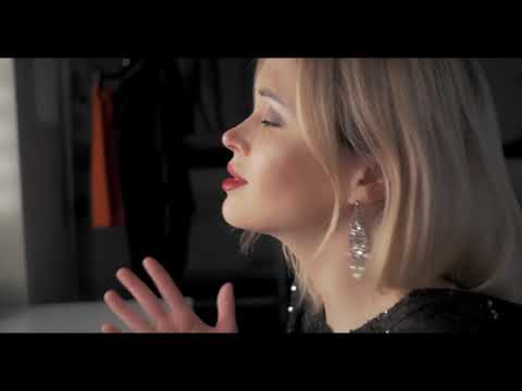 Russische Sängerin Alexa aus Köln - How Deep Is Your Love (Cover)