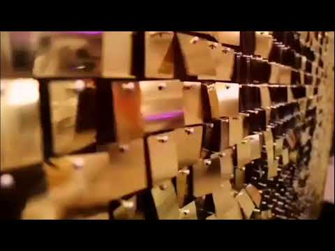 Goldene, lebendige Fotowand (Hintergrund) aus Pailletten für Ihre Hochzeit.