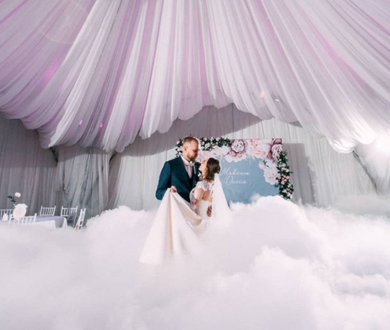 Hochzeitstanz mit Bodennebelmaschiene jetzt buchen