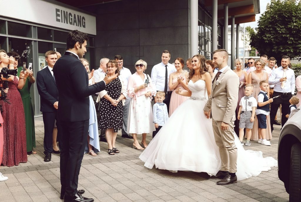 Hochzeitsmoderator in NRW für eine unvergessliche Arbeit