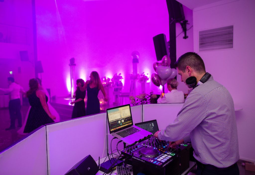 Hochzeits-DJ Witzi – AlexShow-Profil