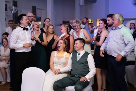 Russische Tamada für Ihre russische Hochzeit Alex - Hochzeitsmoderation auf Deutsch und Russisch