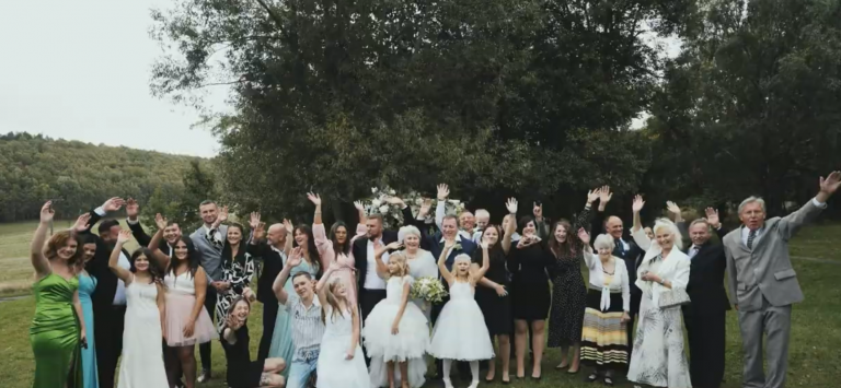 Hochzeitsvideo von Hochzeitsvideograf William – AlexShow