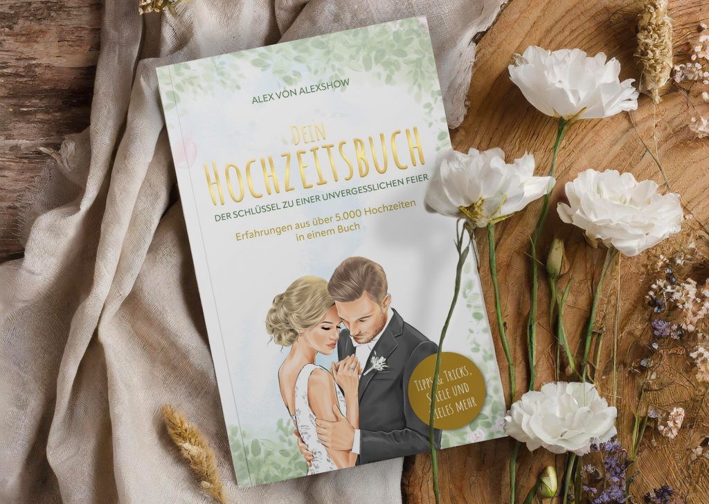 Persönliches Hochzeitsbuch als Erinnerung an den Hochzeitstag