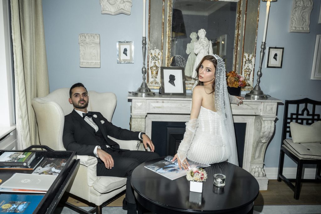 Typische Fehler bei der Hochzeitsplanung 2026 – Brautpaar plant Budget