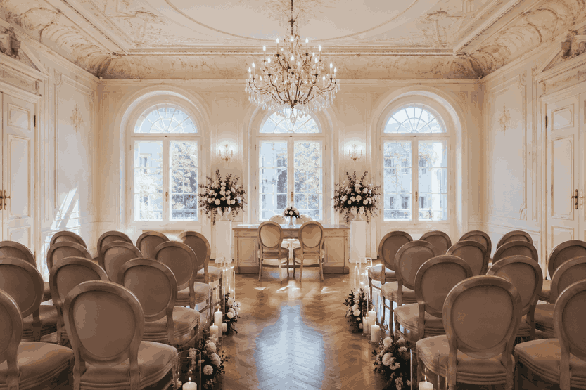 Elegantes Standesamt Mandlstraße in München mit stilvollem Trauzimmer