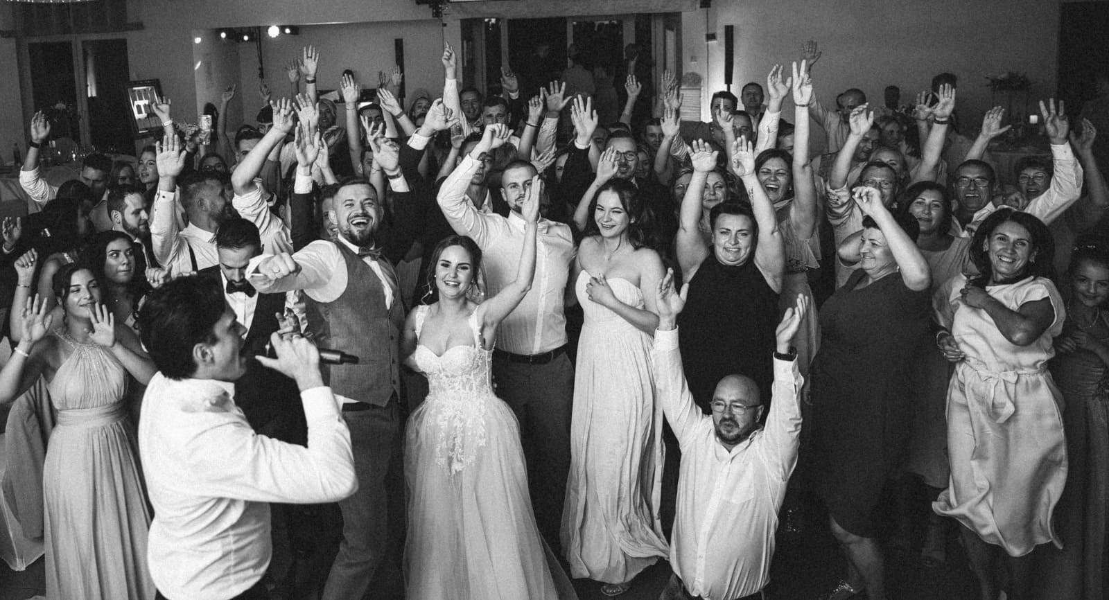 Tamada bei einer Hochzeit in Hamburg – ausgelassene Stimmung mit den Gästen 2026
