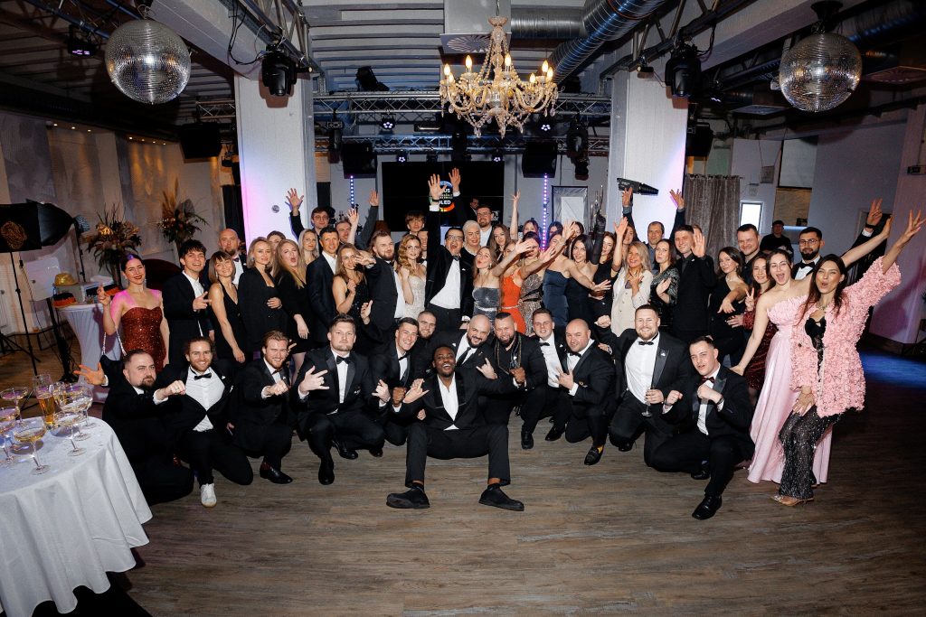 AlexShow Team – Tamada, Moderatoren und DJs für Hochzeiten in Köln und NRW